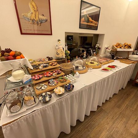 Hotel Buergerhof Кёльн Экстерьер фото