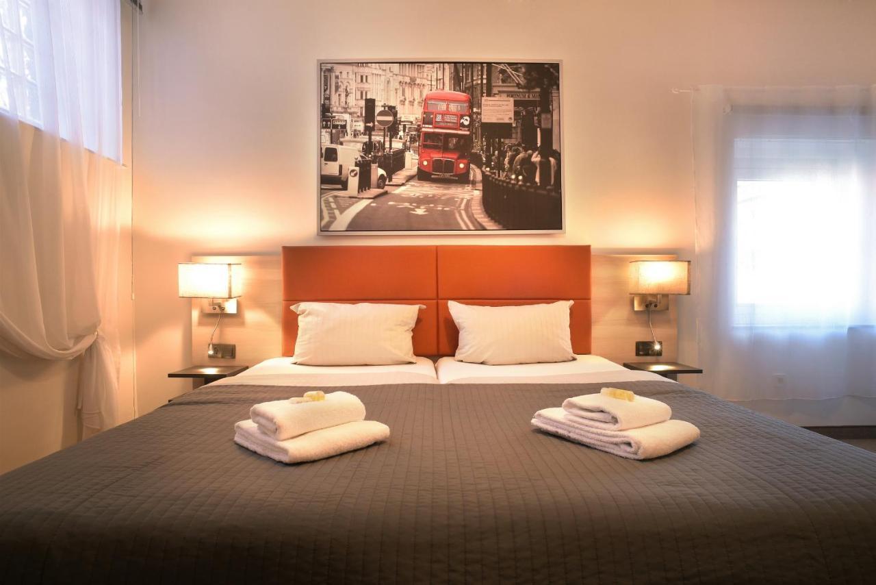 Hotel Buergerhof Кёльн Экстерьер фото