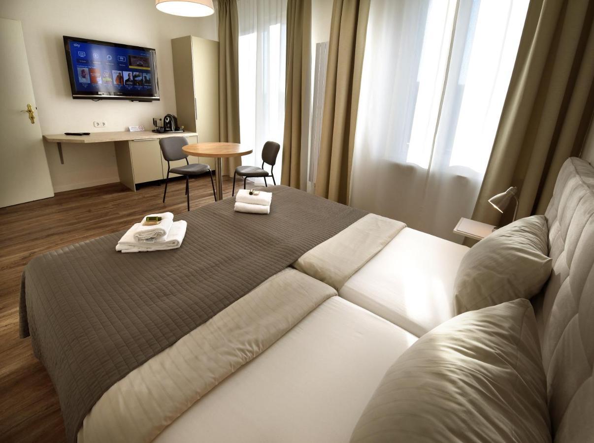 Hotel Buergerhof Кёльн Экстерьер фото