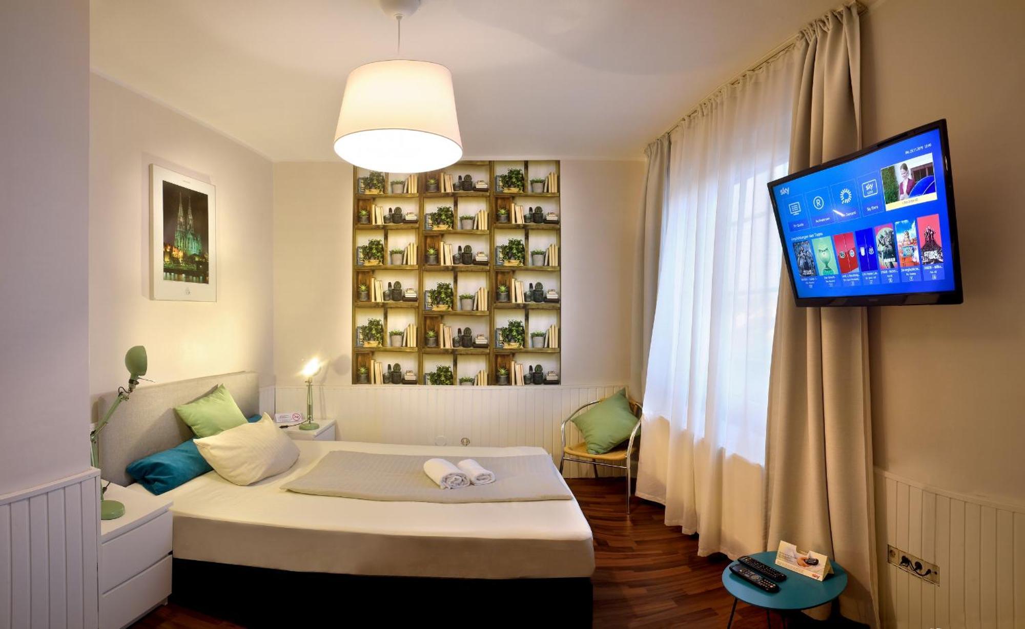 Hotel Buergerhof Кёльн Экстерьер фото
