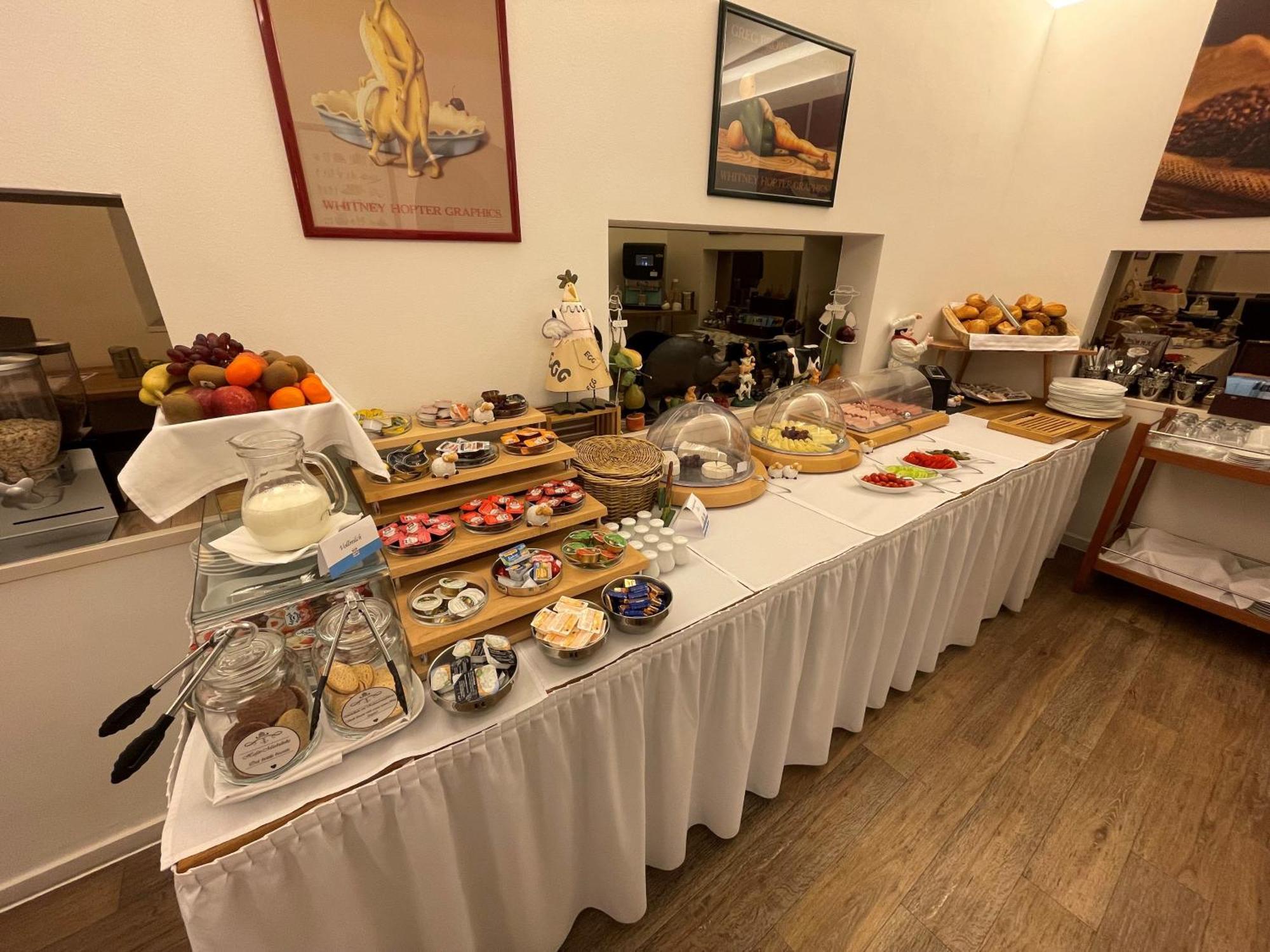 Hotel Buergerhof Кёльн Экстерьер фото
