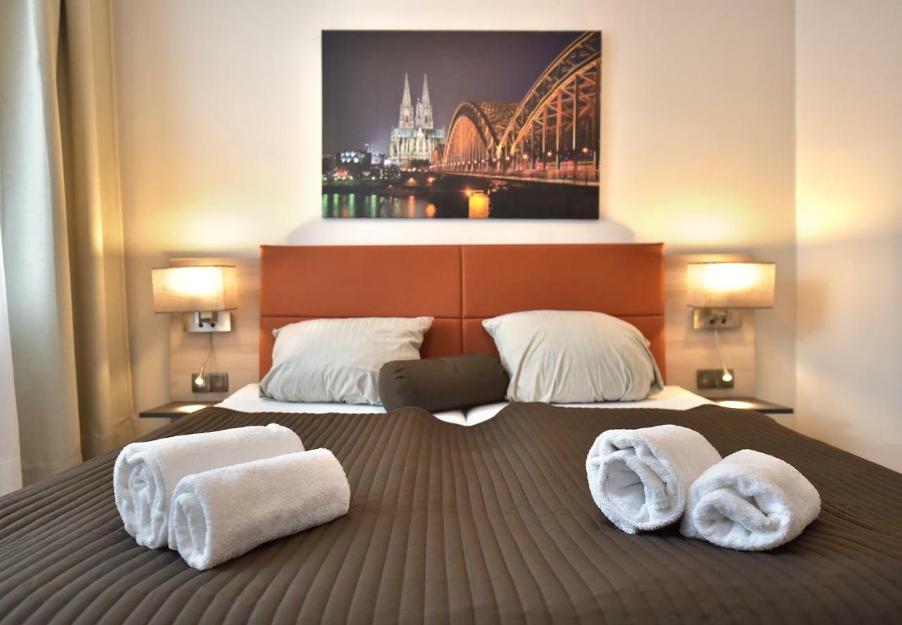 Hotel Buergerhof Кёльн Экстерьер фото
